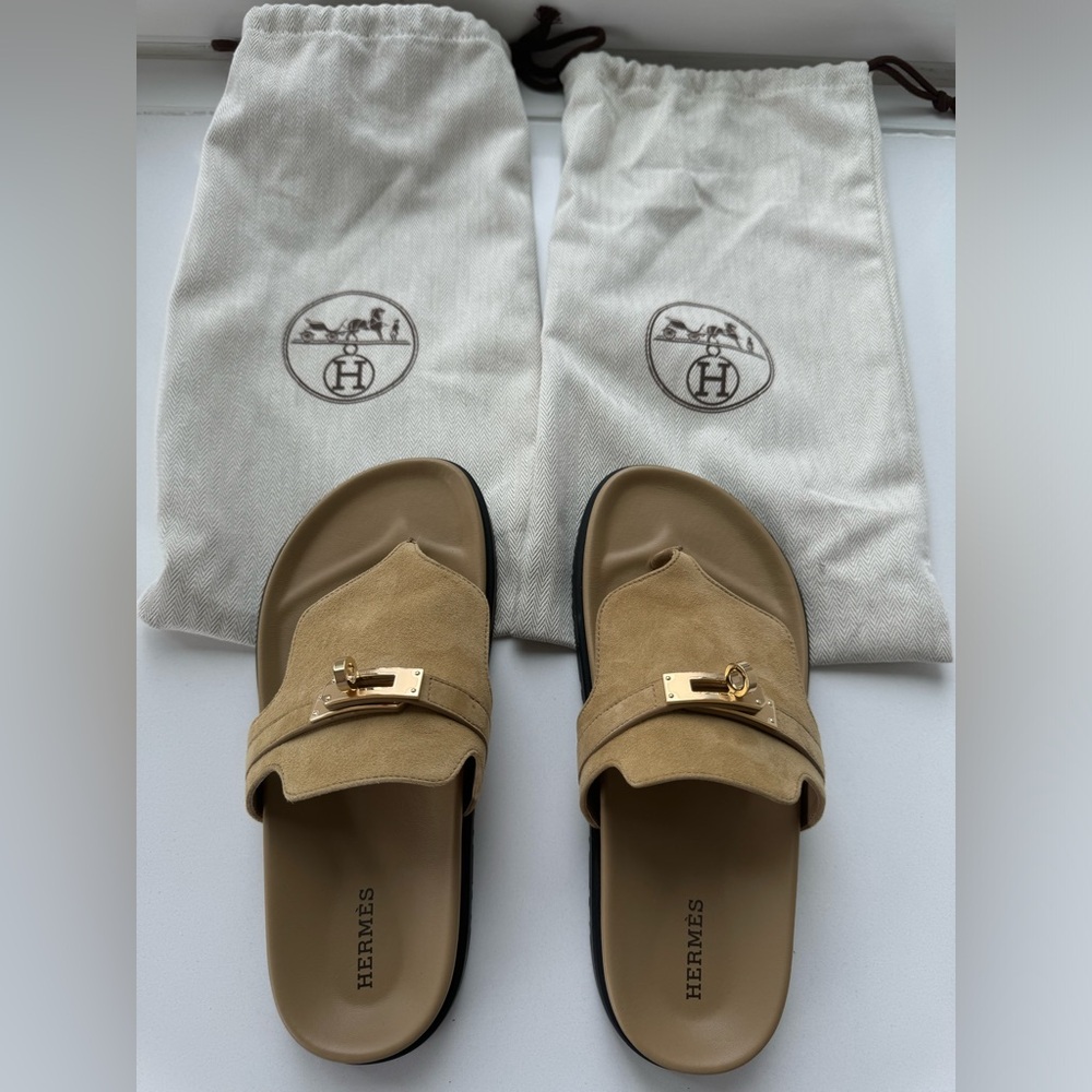 Hermes Empire sandal, suede, with dust bags. Size 36.5 (fits size 36).
